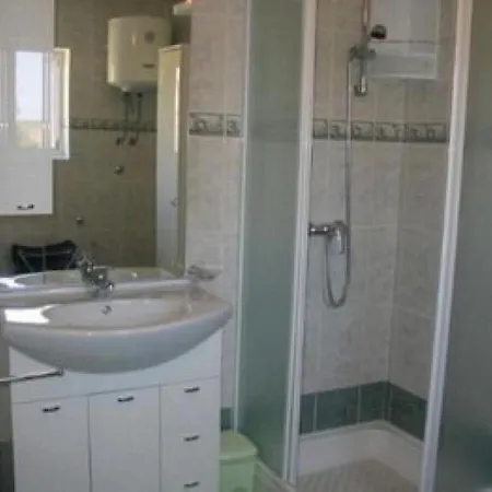 Gordana Apartment Kosljun